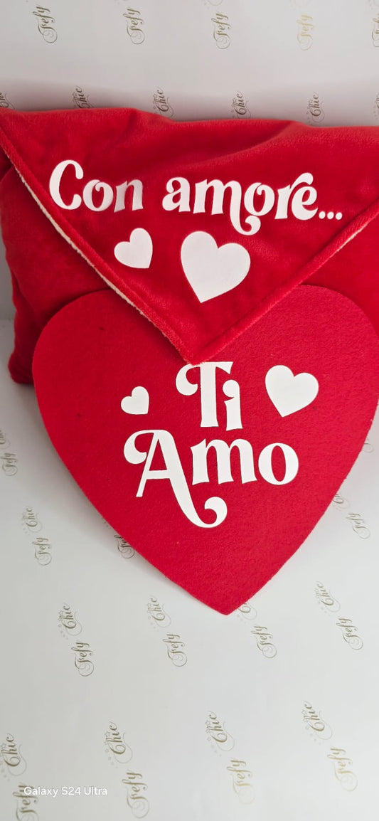 Cuscino con tasca interna e biglietto incluso